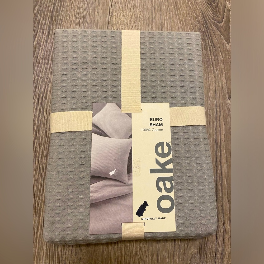 NEW Oake Gray Waffle Texture Euro Sham